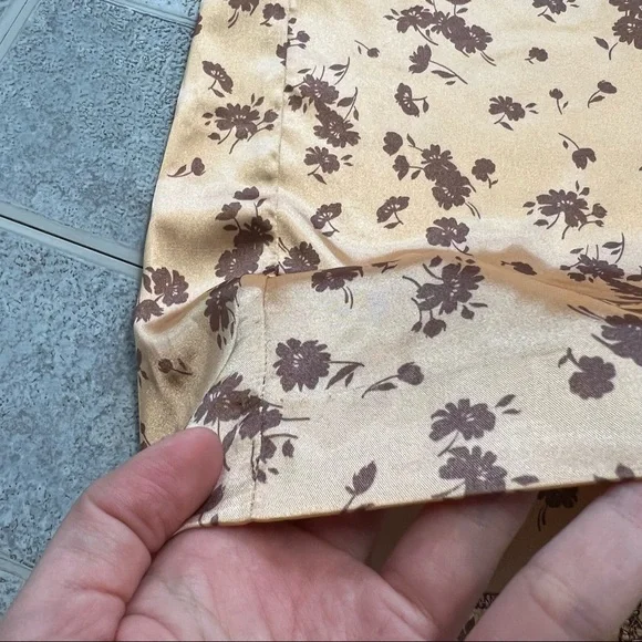 NWT Zara Rose Gold Satin Floral Midi Skirt - Picture 7 of 9